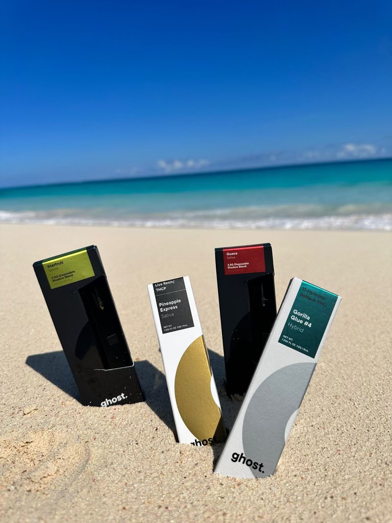 Beach Necessities ☀️
#CannabisCommunity #hightime