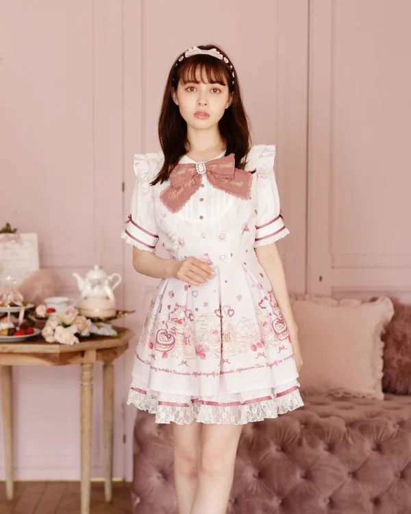 LIZLISA リズリサ アフタヌーンティー柄 AfternoonTea Fur0vEWaIAAbgLR?format=webp&