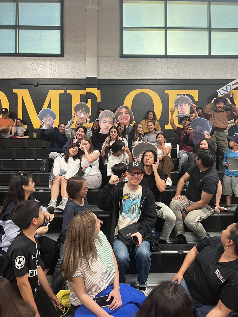 Let’s go LV Boys Basketball! Our student and parent cheering section is ready!! #FSDlearns #LVARTS #FSDSL