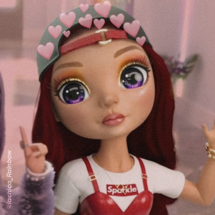 lachica_Rainbow's tweet photo. La Ruby bien fachera ❤️🔥
.
.
.
.
.
#rainbowhigh
#RainbowHigh
#ShadowHigh
#teamrainbowhigh
#teamshadowhigh
#rainbowhighdolls
#rainbowhighedit
#shadowhighedit
#shadowhighdoll 🌈🖤 https://t.co/zBsEAXyhZU