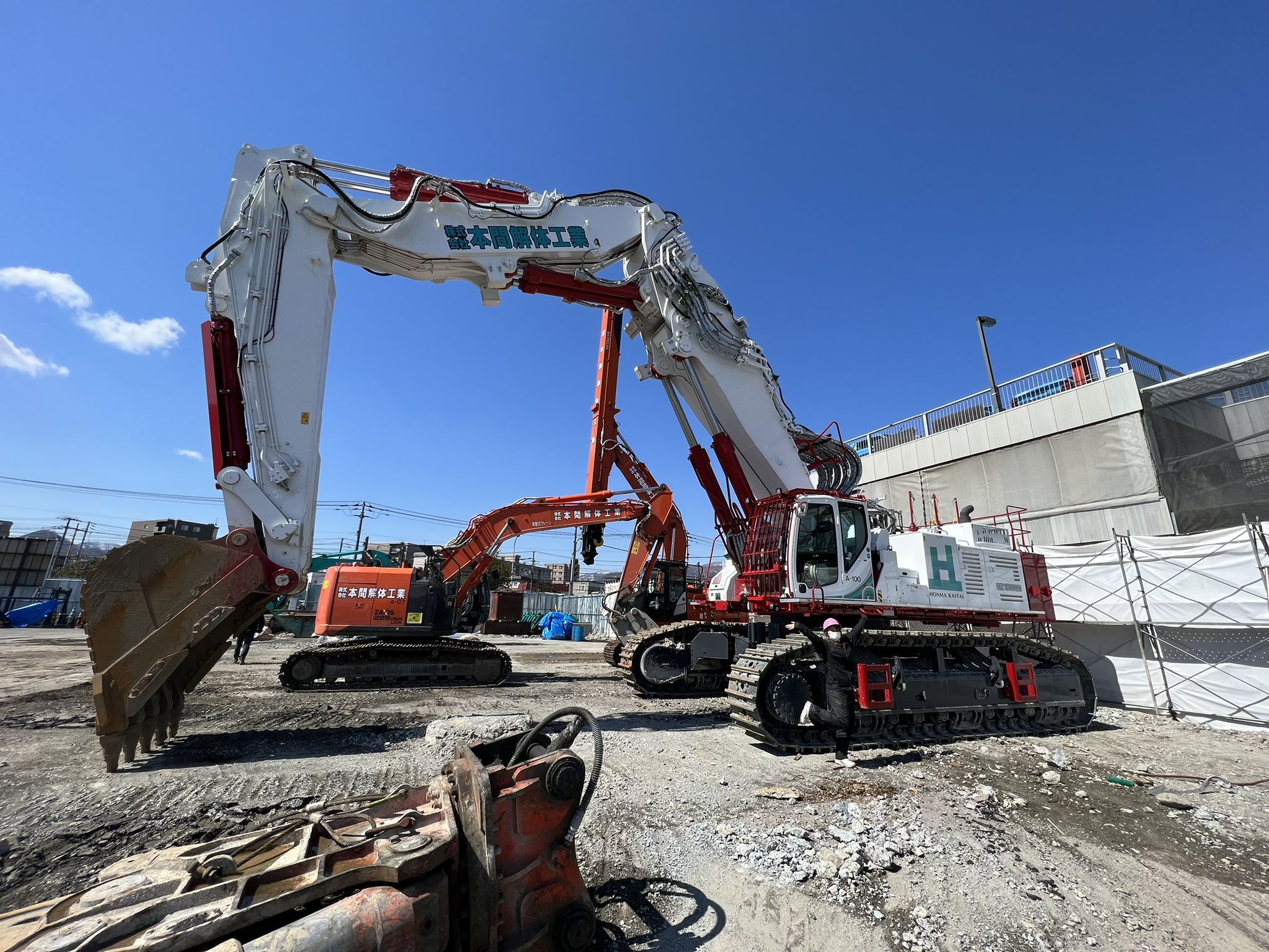 コベルコ建機　SK400 解体機 Amazon.co.jp: 大型解体仕様機 コベルコ建機 ミニチュア