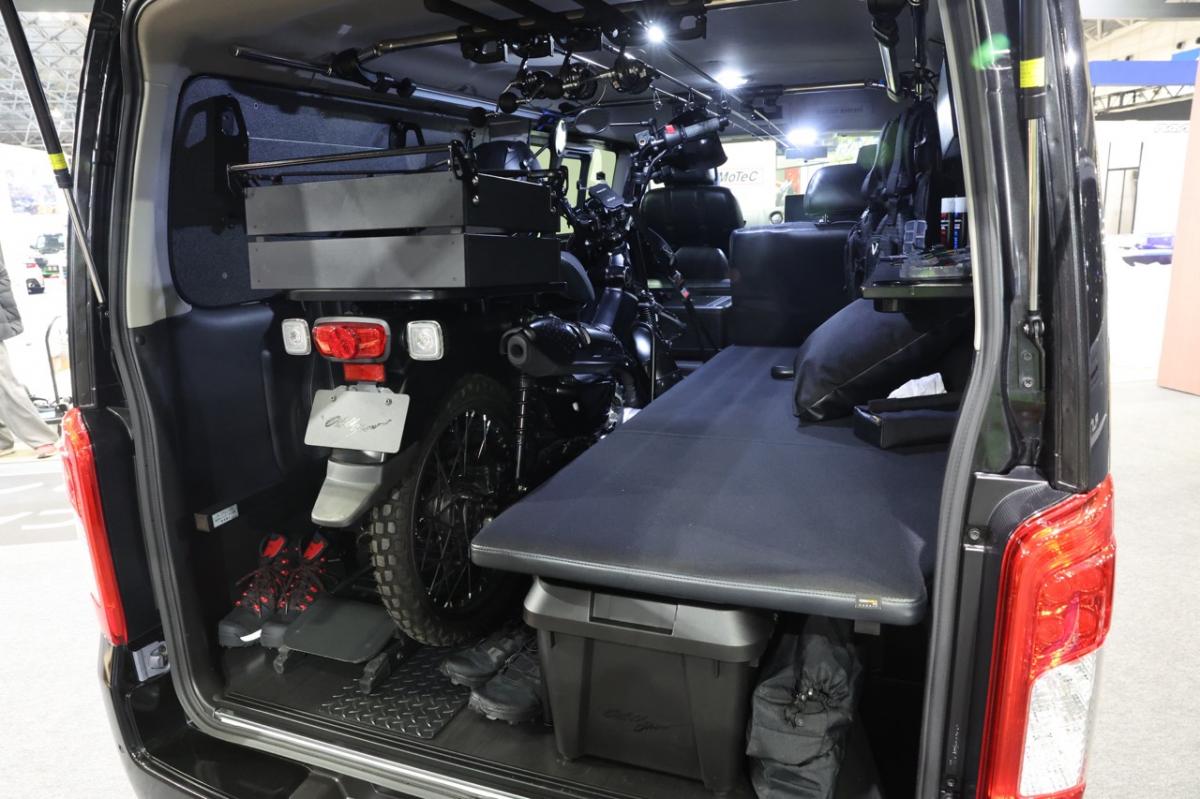 worktoplay_jp's tweet photo. 日産キャラバン
OUTDOORあそびーくる 
／
ES TOUGH SPEC CONCEPT
＼
#東京オートサロン
#TAS2023
#OUTDOORあそびーくる
#東京オートサロン
#TAS2023
#日産キャラバン
#OGUshow
#TOUGHSPEC
#ハンターカブ https://t.co/sruO0cOrVC