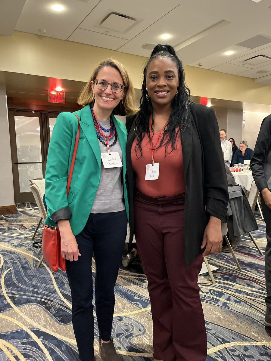 Congratulations to @tasharaleak on receiving the Kendall Carpenter Advising Award @CornellCHE @CornellNutri @Cornell. Such a well-deserved recognition!