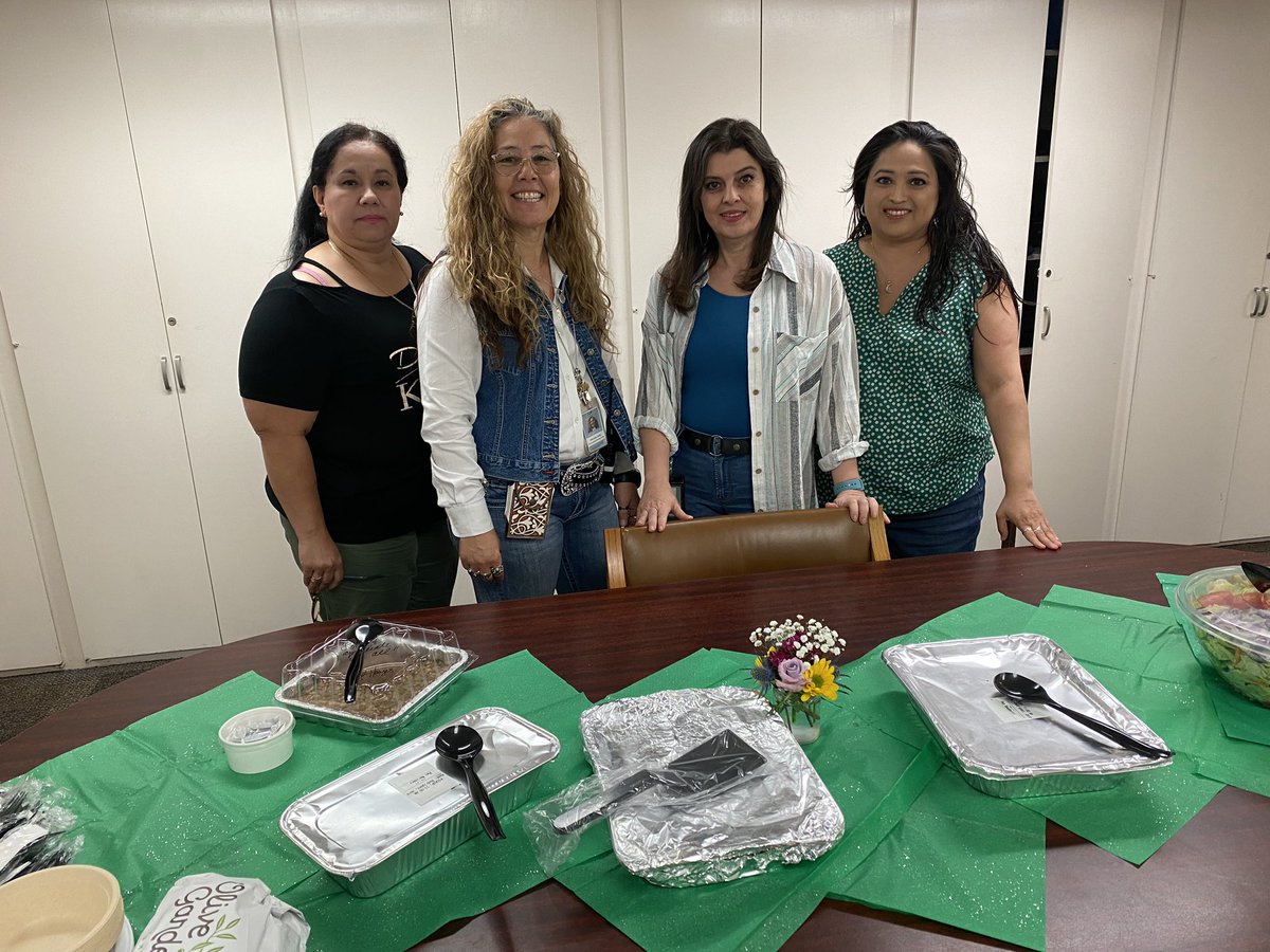 RMS staff celebrated our wonderful Administrative Professionals today! Thank you to Misses Licea, Perez, Sandoval, Rocha, Aguiniga, Salas, Michel, Sanchez, Diaz, and Lopez!