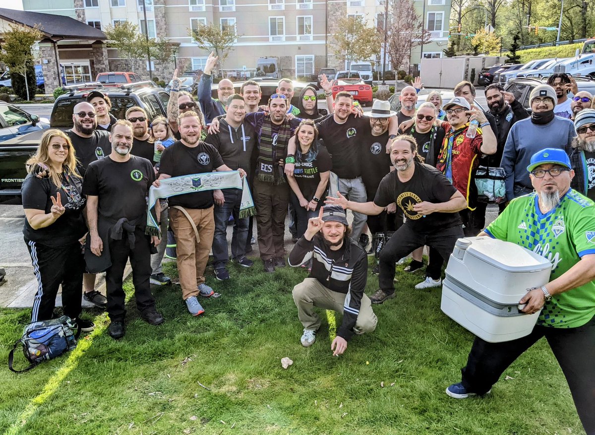 253Defiance's tweet photo. Let's Go Sounders!
Best supporters in the league!
#ECSCradleToGrave #253Family #USOC2023 https://t.co/oWUsXUd1AM