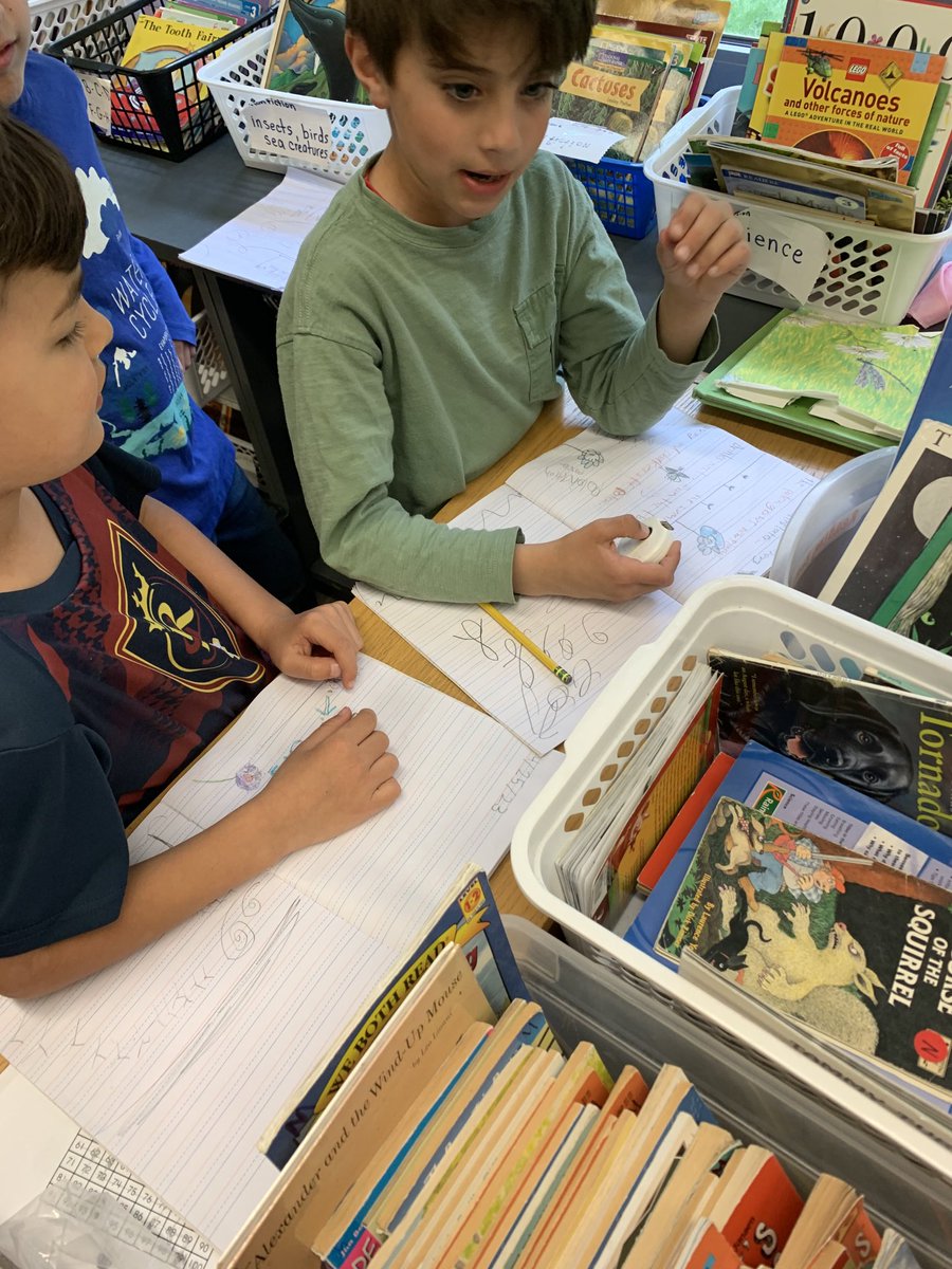 kyle_contaldi's tweet image. Brainstorming models of seed dispersal and pollination for a visit to the STEM lab tomorrow ⁦@DrHydrogenHC⁩ ⁦@2DAmore⁩