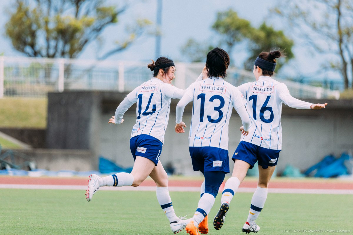 FC_FUJIZAKURA's tweet photo. /
4月30日開催ゲーム
当日のご案内
\
今週は雨が降るとか降らないとか…😳🤔
雨が降っても楽しめるよう準備・企画を考えてます😌☔
なでしこリーグ初勝利をホームで掴みましょう😤😤
👇イベント詳細
https://t.co/ORsOhRFK9E
👇会場案内
https://t.co/o8SwGHyPRa
#GOWITHYOU
#1122プロジェクト https://t.co/803UsYwndY