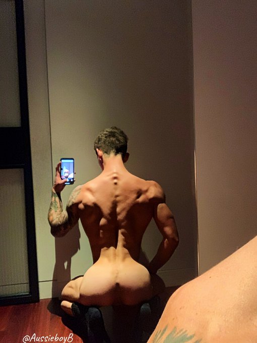 How&rsquo;s the view ? https://t.co/P3Sxkvx1us