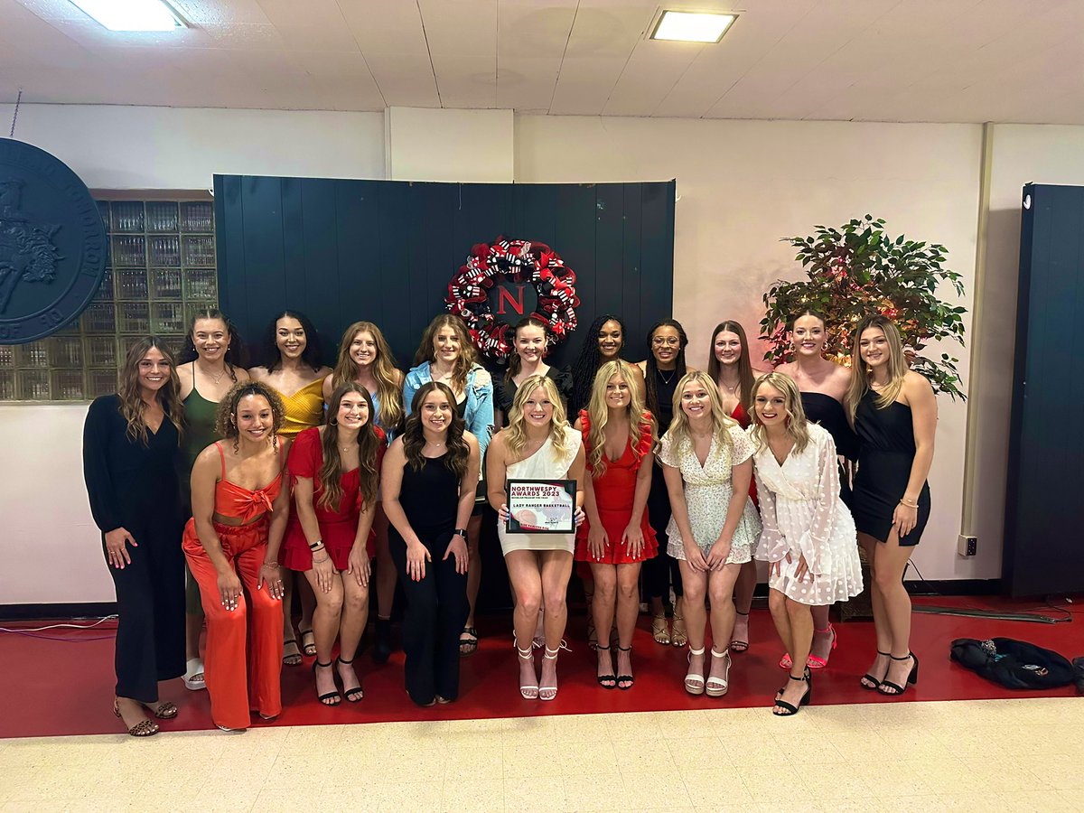 NWOSUWBB's tweet photo. Northwespy Night 🤩

Freshman, Sophomore &amp; Junior Female Athletes of the year 🏆🏆🏆@ThomasTalayah @carly21craig @faymackenzie30 

AND 

Female Scholar Athlete of the Year and Scholar Team Award 🏆🏆 @FrameJosena https://t.co/cpKeusnCJr