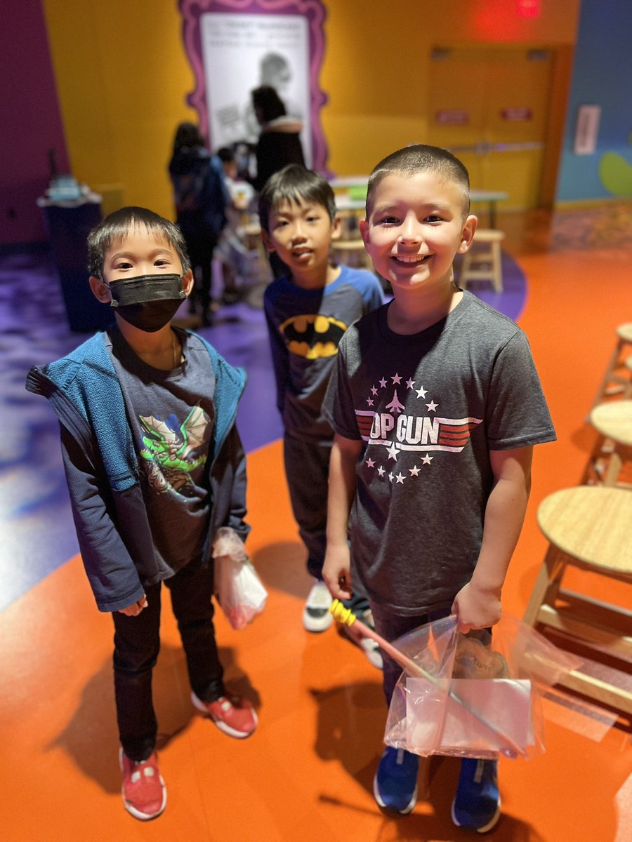 Lori Zitzelberger tweet media