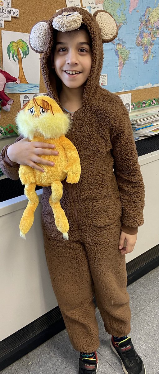 McWilliamMonkey's tweet photo. Our kiddos were excited to get outside and do a Community clean up of our Field…the Lorax approves!!Thanks for organizing the event @MrsMetler.  @JAMMustangs https://t.co/LCTGgckgbF