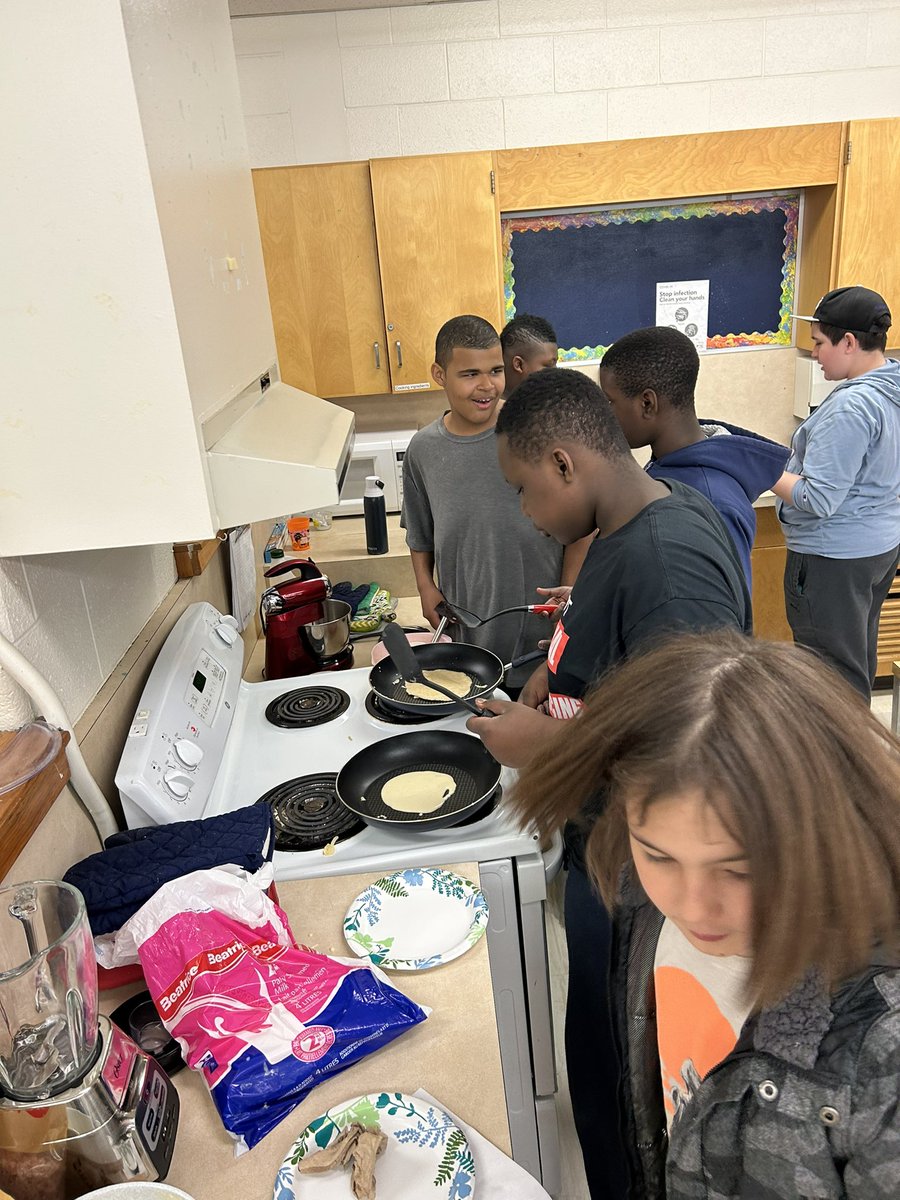 Grade 7’s making crepes in French class. They had to follow the recipe and work together. So much fun! <a href="/NERapids/">Nibi Emosaawdang</a> <a href="/MrMyton/">Mr. Myton</a>