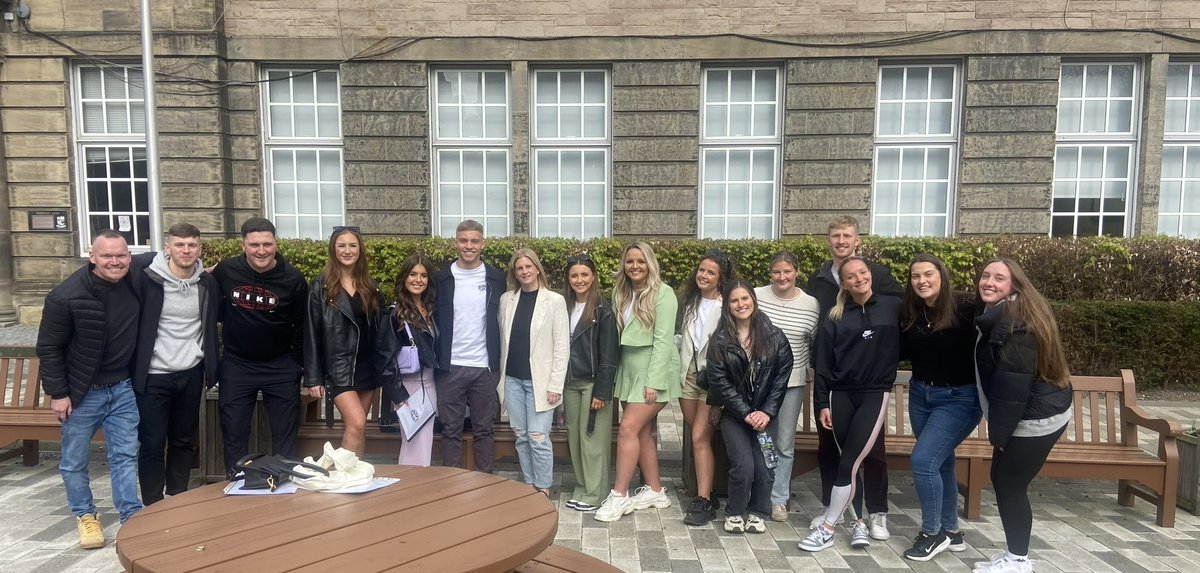 karenmunro28's tweet photo. MAPE Year 4, Group D (missing some)
It’s been a pleasure &amp; absolute privilege to be part of your journey since Year 1!
Credit to how you persevered with our ‘online’ sessions during Covid! 

Good luck for future, I know you are ready for the next chapter! @UoE_PE https://t.co/rp2SLk7iik