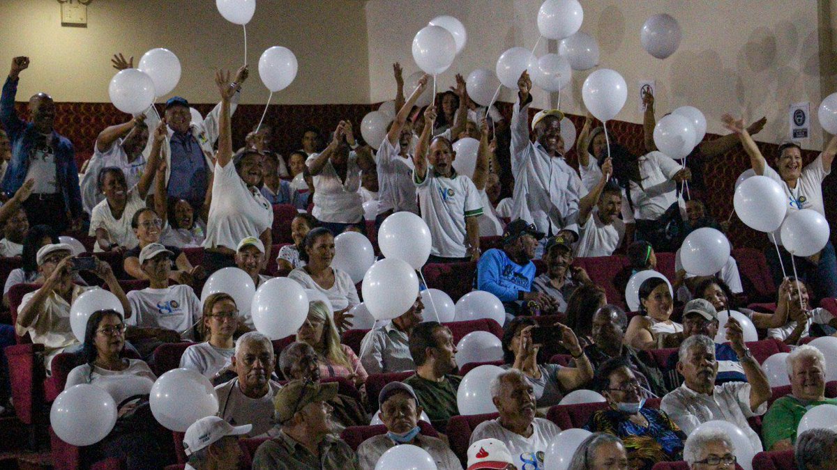 Junto al alcalde <a href="/josemorales_ad/">Jose Morales</a> y <a href="/francolustay/">Lustay Franco</a>,  en reunión con las estructuras municipales de los Altos Mirandinos (Guaicaipuro, Los Salias y Carrizal), con organización ganaremos las #Primarias2023 y recuperaremos la libertad de Venezuela 🇻🇪