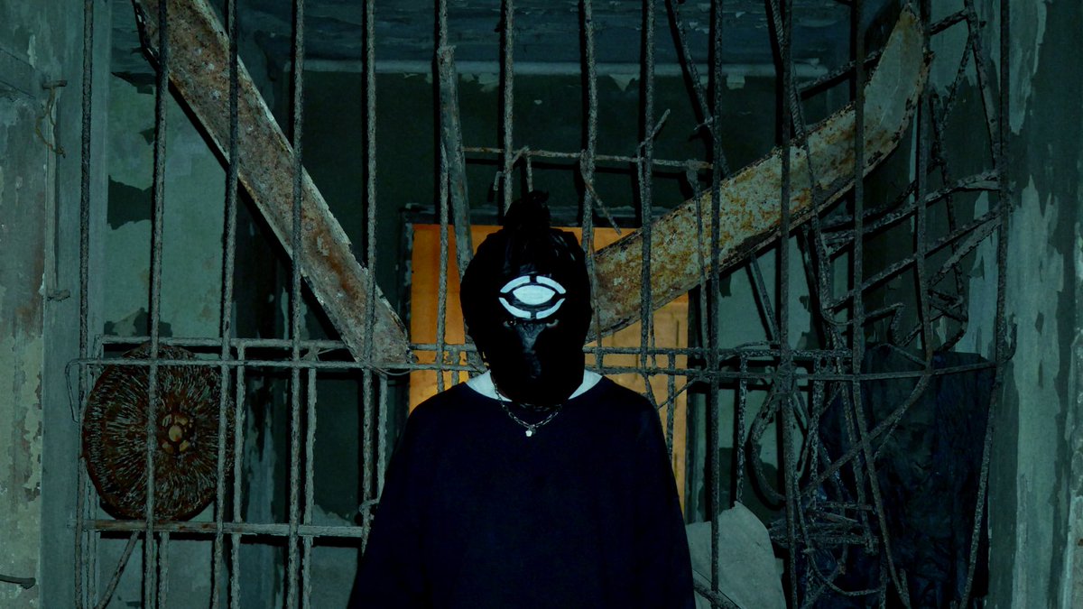 Ya está disponible el video oficial de Chernovyl en YouTube! Corre a dejar tu comentario y tu me gusta! Link 👇
youtu.be/KFlXlwnUtxw