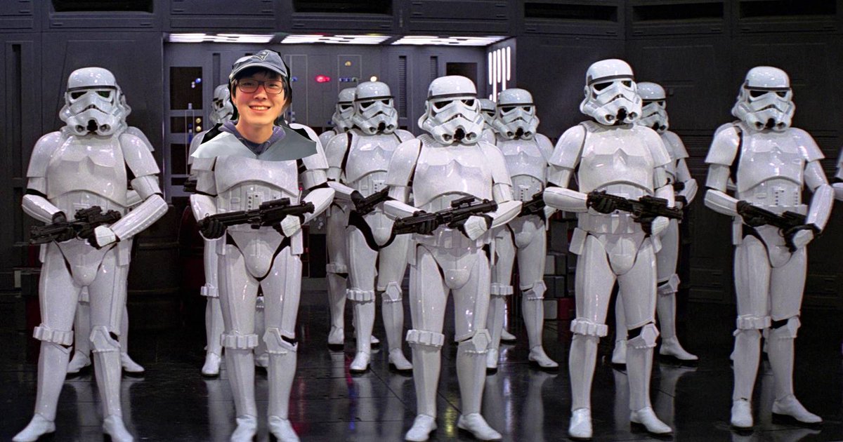 DJSarv21's tweet photo. Red Sox didn't win today, but I missed yesterday's victory, so in honor of that here is stormtrooper @peteralves52! Proudly representing the Empire
#DirtyWater #WheresPeter https://t.co/y30jrJdsaN