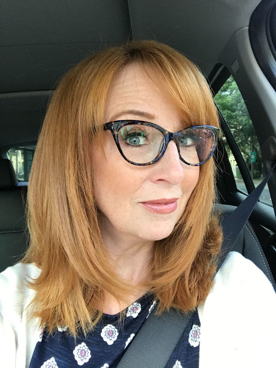 DeeanneKing's tweet photo. Today we celebrate someone who is truly ONE of a kind! @JuliePV, your exceptional organizational skills, incredible attention to detail, and dedication to EXCELLENCE make our days brighter &amp; our team stronger. 🙌 Thank you for being YOU! 🌟 #AdminProfessionalsDay #OurRock https://t.co/xPnKN0dWky