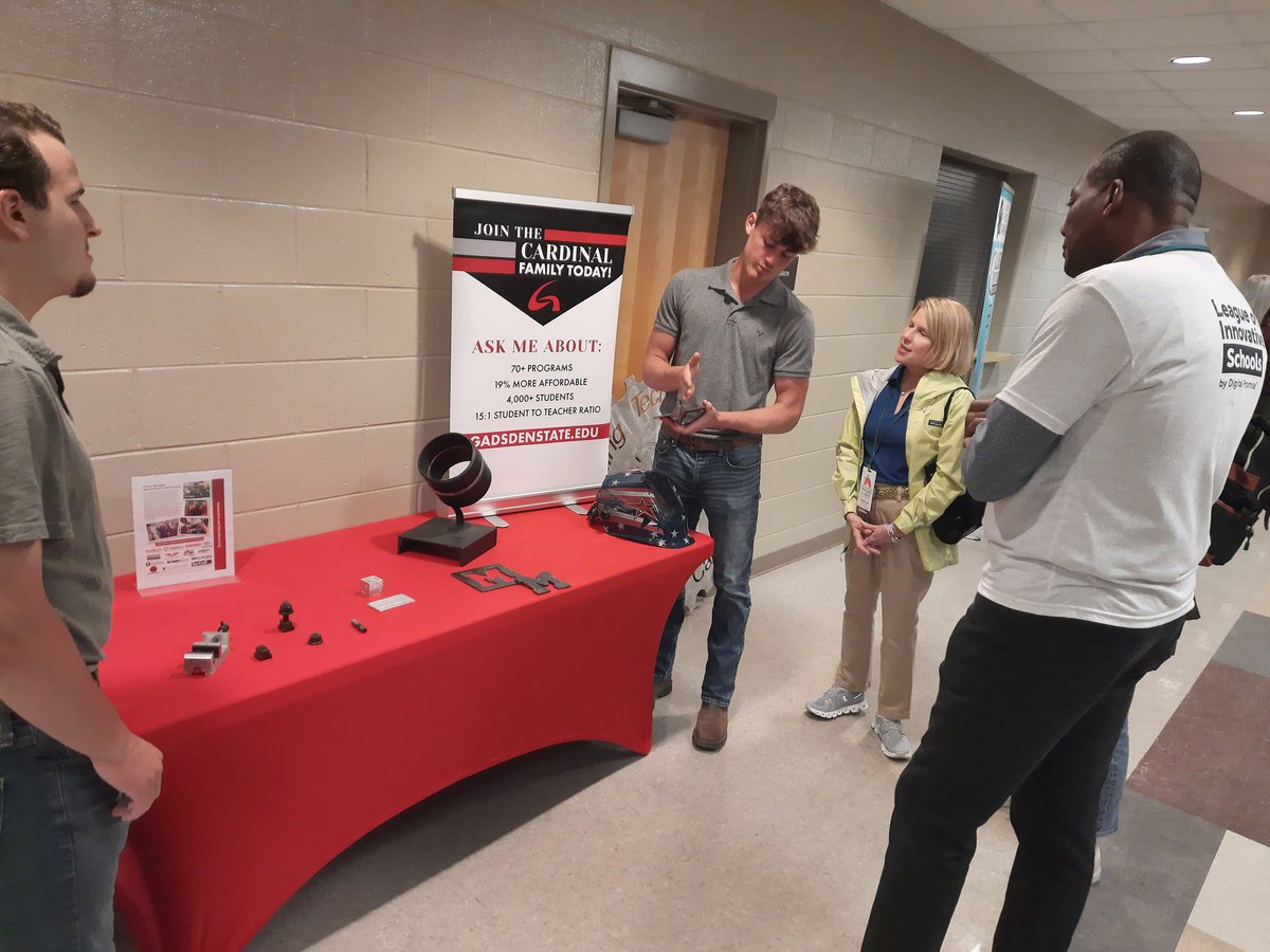 We had an ✨️amazing✨️ time hosting the <a href="/DPLeague/">League of Innovative Schools</a> today! We loved seeing the leadership and conversations going on across our campuses 👏 <a href="/MunfordHigh/">Munford High School</a> <a href="/TCBOE/">Talladega Co Schools</a> #MMSstrong #LeadingTheWay