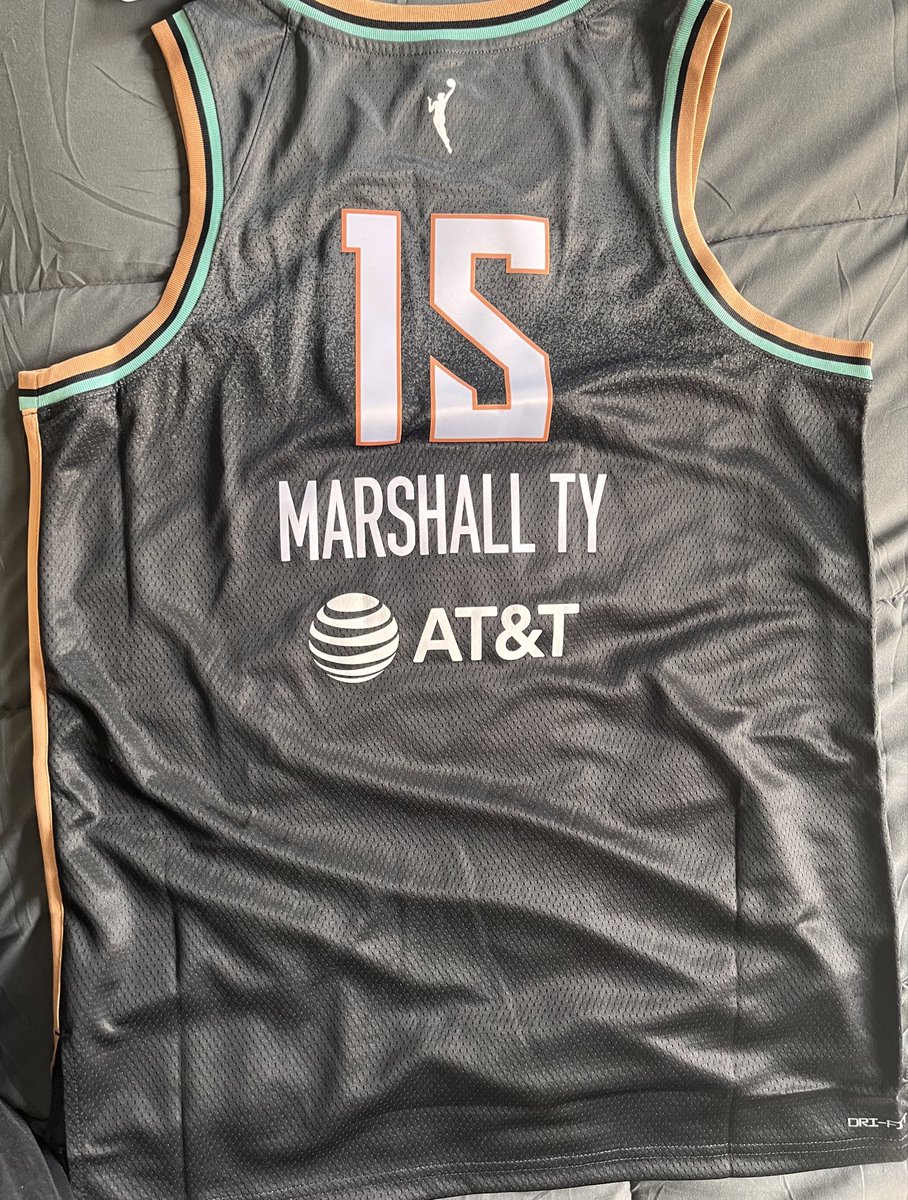 TyMarshall_15's tweet photo. So back in 2014 I was drafted 14th to New York. On the last day of camp I was cut and I was so sad that I forgot to ask if I could keep my Jersey. Fast forward to today and my dad just surprised me with a custom Jersey I can frame next to all my others. My heart 🥹🥹🥹😭🤍 https://t.co/XrIvGP5AqL