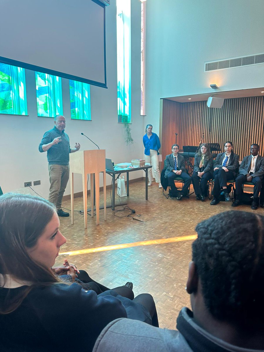 WatersideAcad's tweet photo. Year 10 students went on an Interfaith Walk to the church and Mosque where they explored the similarities and differences of each other’s faiths. They had a tour of the church and mosque and learnt some interesting things. They took part in lots of activities! #interfaithwalk https://t.co/IQKfrTAekW