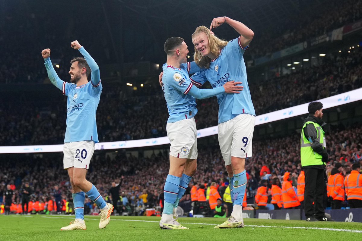 PhilFoden's tweet photo. Nights like this 💪🏻 CITEH 🔵 https://t.co/F8GIMn85Sw
