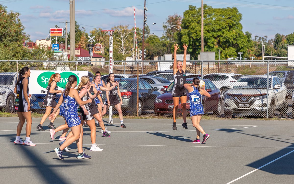 #Benalla #Ensign #EnsignSport

On Saturday we took on Bright at home with both teams going into the game without a win this season. We knew it was going to be a tough one, both fighting for the win.

Read more: tinyurl.com/48x5mteh