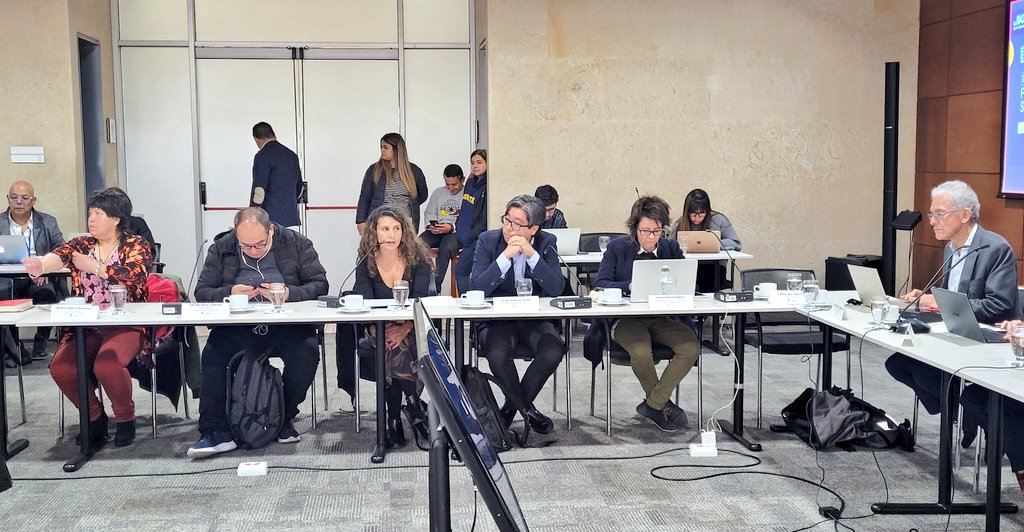 El #EmpleoIncluyente es fundamental para la ciudad porque implica la recuperación económica de quienes quedaron desempleados. 

¡Las empresas privadas, las cajas de compensación, los gremios y la Cámara de Comercio, juegan un papel muy importante en el Sello de Bogotá Incluyente!