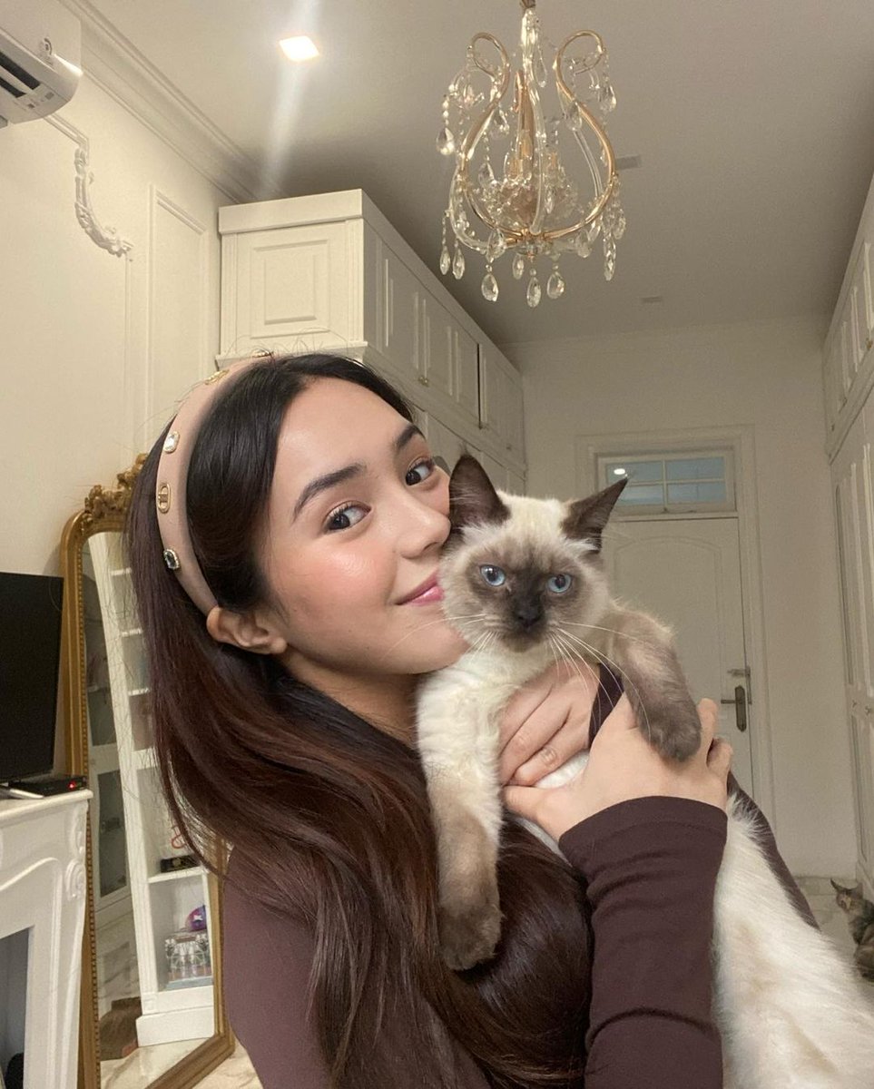 Rissy0214's tweet photo. I will always love you my savie🥰🥰🥰 https://t.co/qCBTn1S9PD