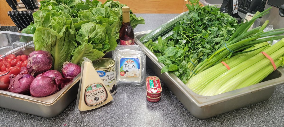 The_ChefX's tweet photo. It's salad week in NHS Culinary Arts! Stay tuned until tomorrow to see what our students create! #OneChatham #CookingWithChefX @NHSChargers @CTE_Chatham @burtonml1974 https://t.co/iEXEwniyfW