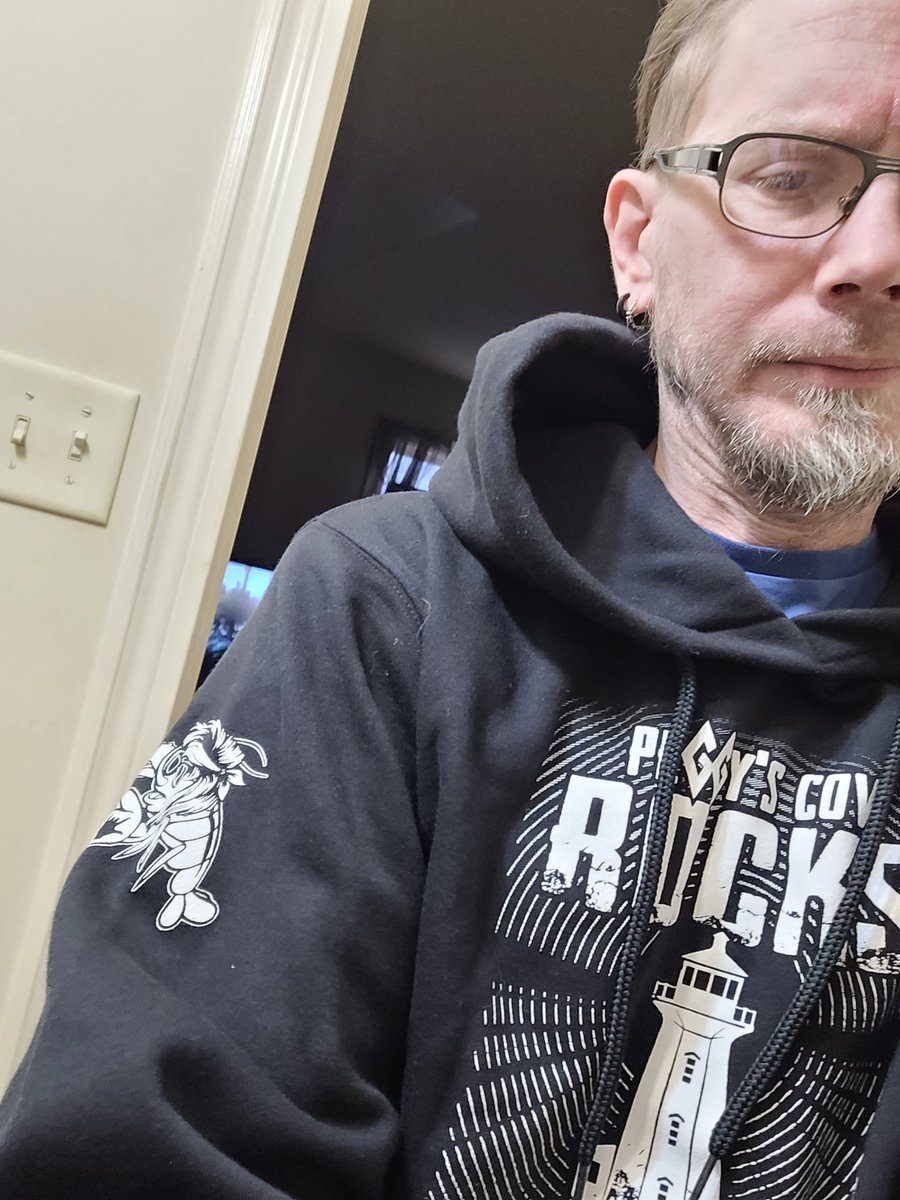 thechadzerker's tweet photo. This shit makes me look good. #bluebeacon. I'm not sponsored, but I should be. Lol https://t.co/dwLYMutRAS