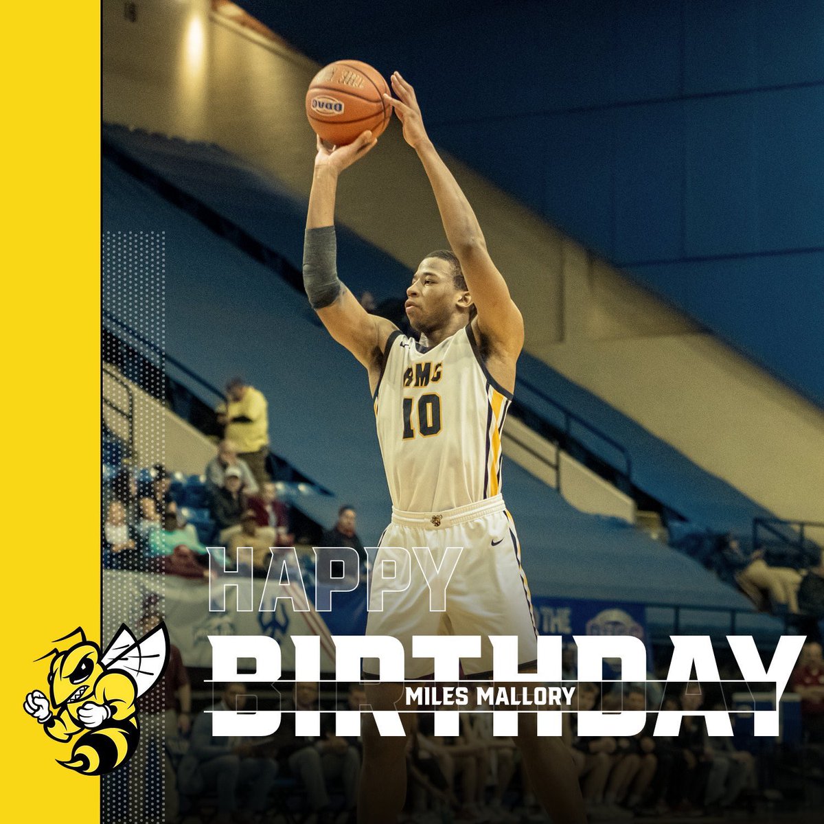 RMCHoops's tweet photo. 𝙃𝘼𝙋𝙋𝙔 2️⃣2️⃣𝙉𝘿 𝘽𝙄𝙍𝙏𝙃𝘿𝘼𝙔 𝙈𝙄𝙇𝙀𝙎 𝙈𝘼𝙇𝙇𝙊𝙍𝙔
Join us in wishing a happy birthday to our soon to be graduate, Miles Mallory‼️#JacketsFamily https://t.co/NVLEHkOi06