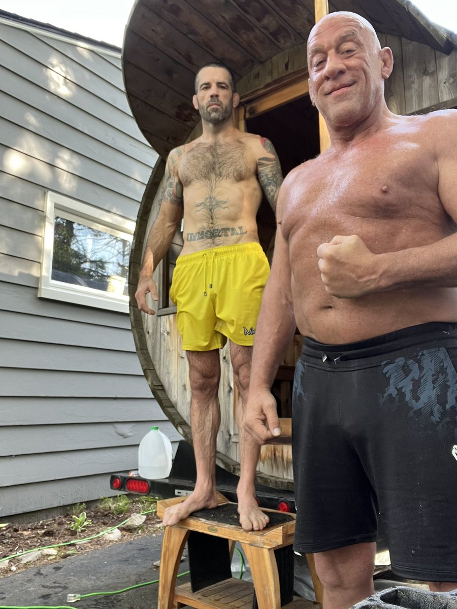 Matt Brown tweet media