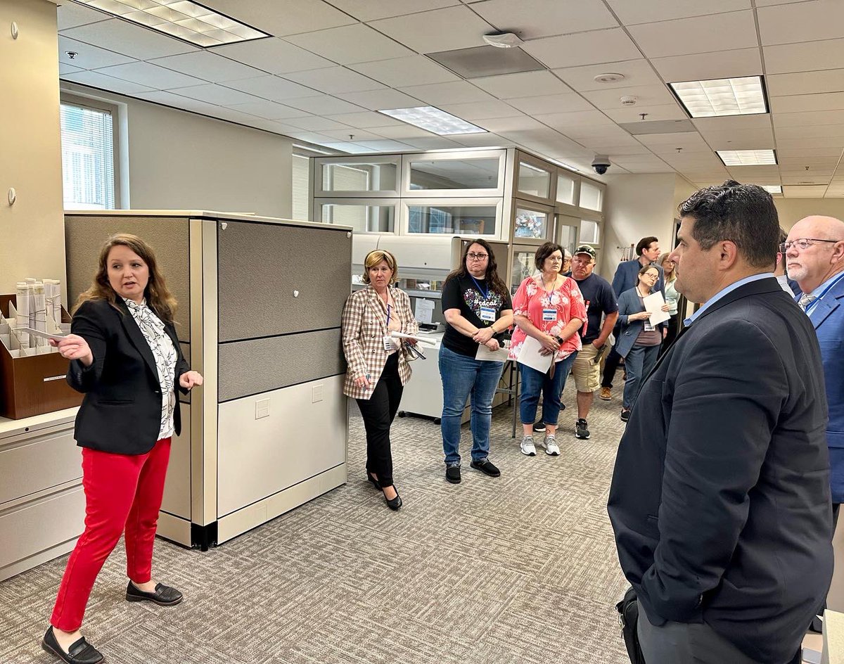 harriscotxclerk's tweet photo. As part of the #CDCATVII23 tour, various County Clerk’s toured the Downtown Civil Courthouse HCCO Departments. Thank you to all who joined us! #cdcat #harriscounty #hcco https://t.co/IRDR2qY7OS