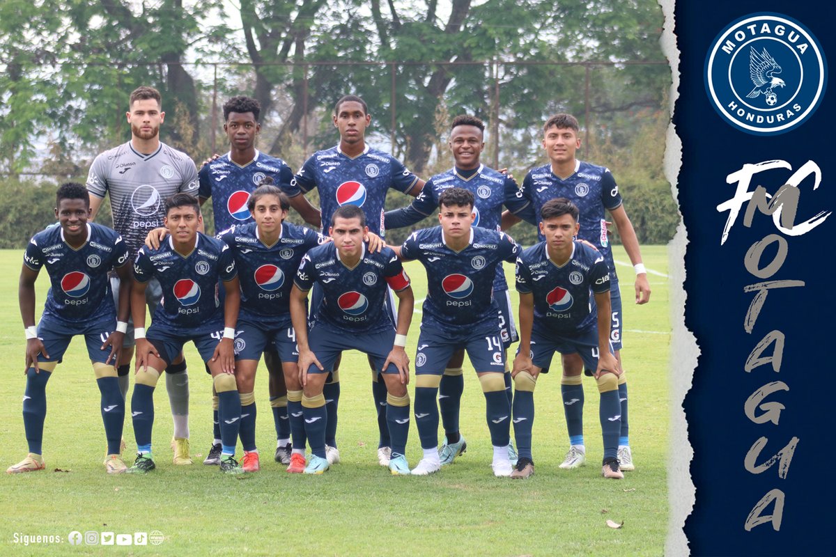 MOTAGUAcom's tweet photo. 📸 | Las #PostalesAzules que nos dejó el triunfo de Motagua Reservas 🆚 #Marathón
#Motagua #CiclonAzul https://t.co/n66UQDF8hV
