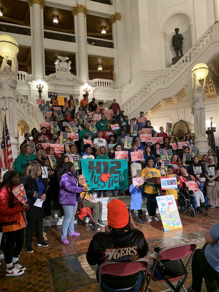 Today was amazing. We traveled to Harrisburg with our community partners @412justice @blackvotersmtr for 412 Justice Lobby Day. We met with our state rep. & other officials to demand they increase funding in education & protect our Environment!
#counselorsNOTcops