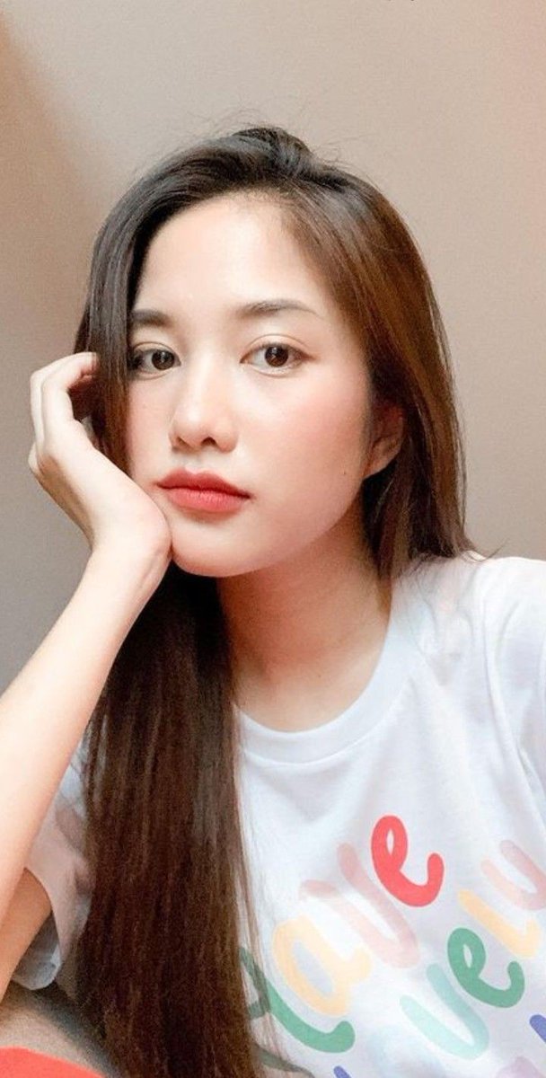 piyoooxxx's tweet photo. She's looking at you 🫠
#HotTopicFreen https://t.co/x227d2riE6