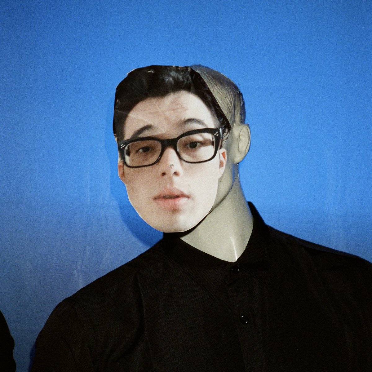 New song and video next Friday !