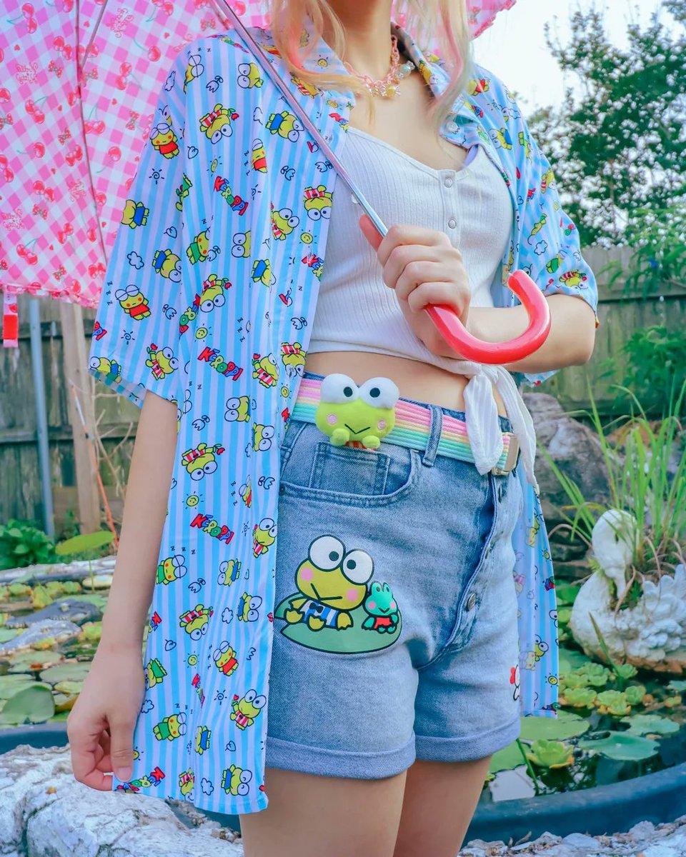 Kero Kero Keroppi 🐸🥰💚!! At <a href="/HotTopic/">Hot Topic</a> 

🐸 #sponsoredbyHT 🐸 #HTFxKeroppi 🐸 #keroppi 🐸 #kerokerokeroppi 🐸 #sanrio 🐸 #keroppilovers 🐸 #keroppistuff 🐸 #sanriooutfit 🐸 #flatlay 🐸 #frogcore 🐸

instagram.com/p/CrhEzDAu10t/