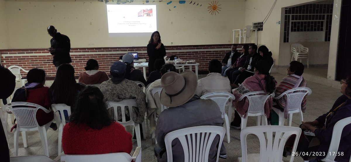 SoniaAcunaL's tweet image. El Centro Nacional de Hotelería, Turismo y Alimentos 🏨, ¡Llegó al Campo! Gracias a la estrategia #CampeSENA nos encontramos en la vereda Pasquilla - Ciudad Bolivar, escuchando a los campesinos y realizando inscripciones de #FormaciónComplementaria 🌱