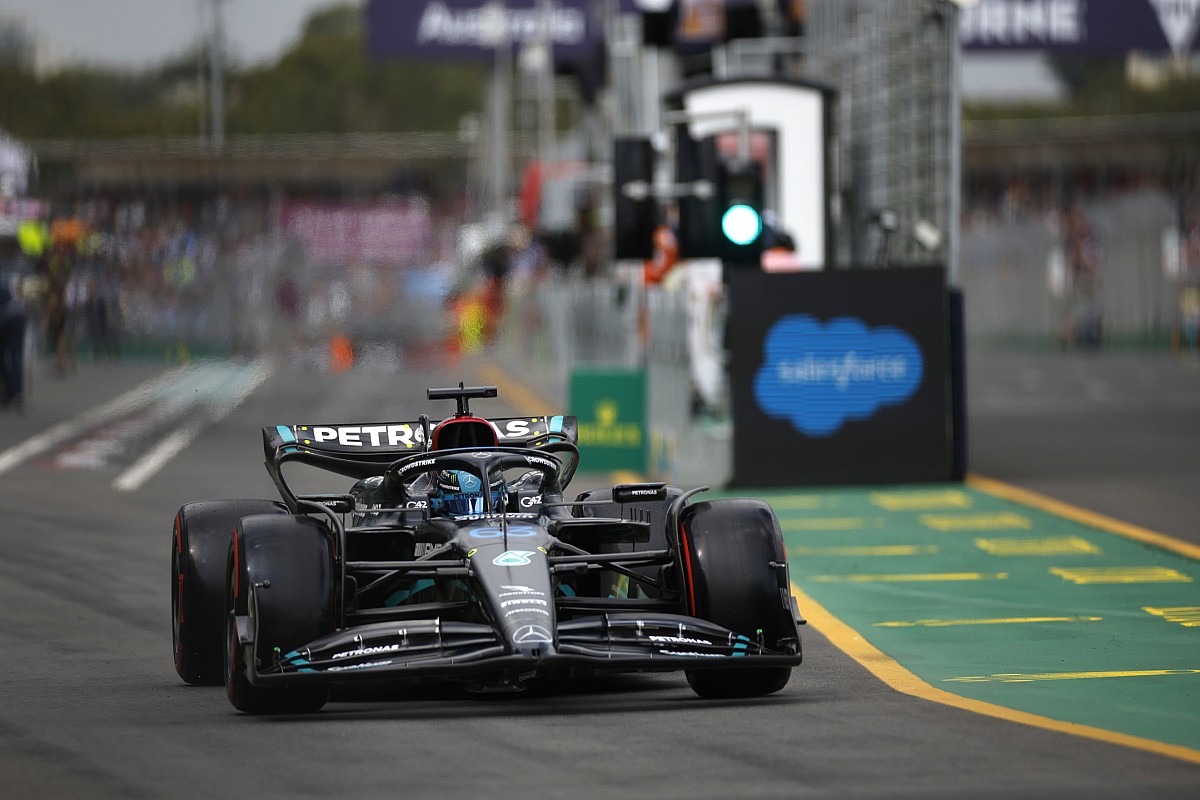 #Mercedes hoopt komende races kleine stappen vooruit te zetten 
#GeorgeRussell #LewisHamilton #ValtteriBottas
dailygp.com/nl/mercedes-ho…