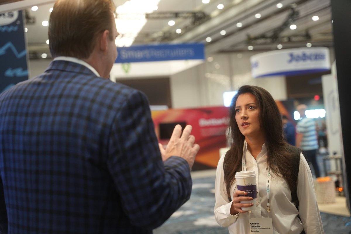 hireez's tweet photo. It's hard to capture conversations in a photo, but thankfully a picture is worth a thousand words!
Here are some of our favorite moments from Day 1 of @UNLEASHgroup so far ๐ฅ
#UNLEASHAmerica #hireEZ #outboundrecruiting https://t.co/uRxdnp354v