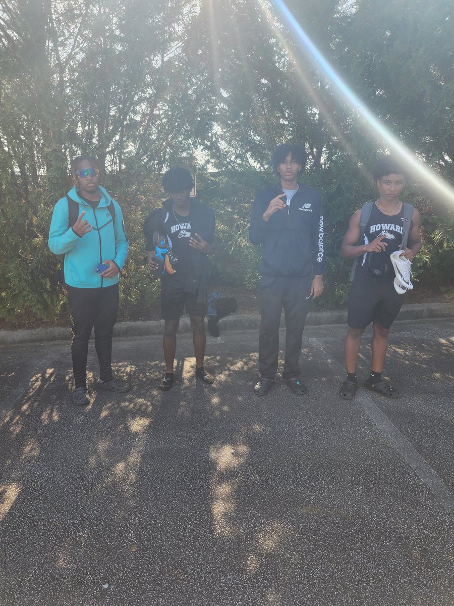 Boys 4x4 placed 4th overall &amp; are headed to sectionals next Saturday!!! 🏃🏾🏃🏾💨💨 #H3 #youknow <a href="/howardhshuskies/">Howard High School</a> <a href="/BibbAthletics/">Bibb Athletics</a> <a href="/BibbSchools/">Bibb County Schools</a>