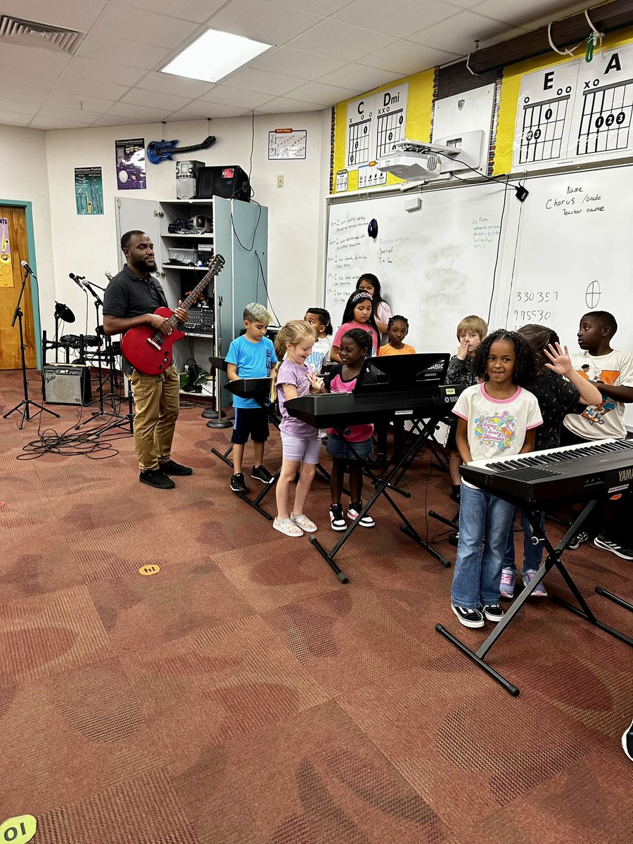 E. L. Bing Elementary tweet media