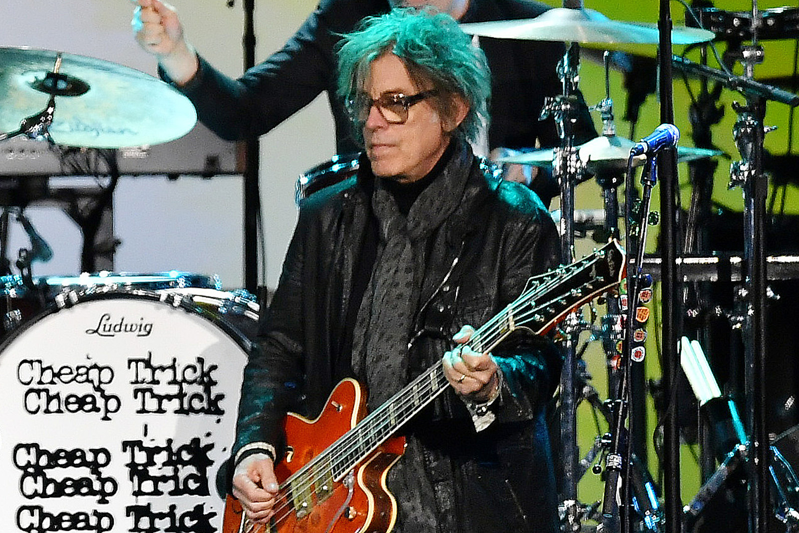  in 1950, Cheap Trick bassist Tom Petersson was born in Rockford, Illinois. Happy birthday, Tom! 