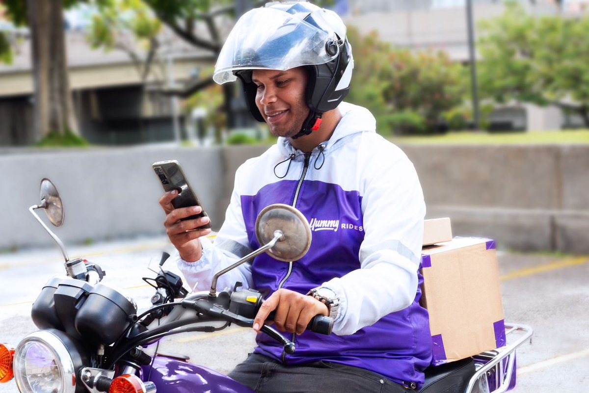 metavarce's tweet photo. Estamos comprometidos con ser el servicio de transporte privado más económico de Venezuela.

Por eso a partir de hoy podrás moverte en moto desde $1.20 a nivel nacional en Yummy Rides 🛵🇻🇪 https://t.co/HifgocGHIl