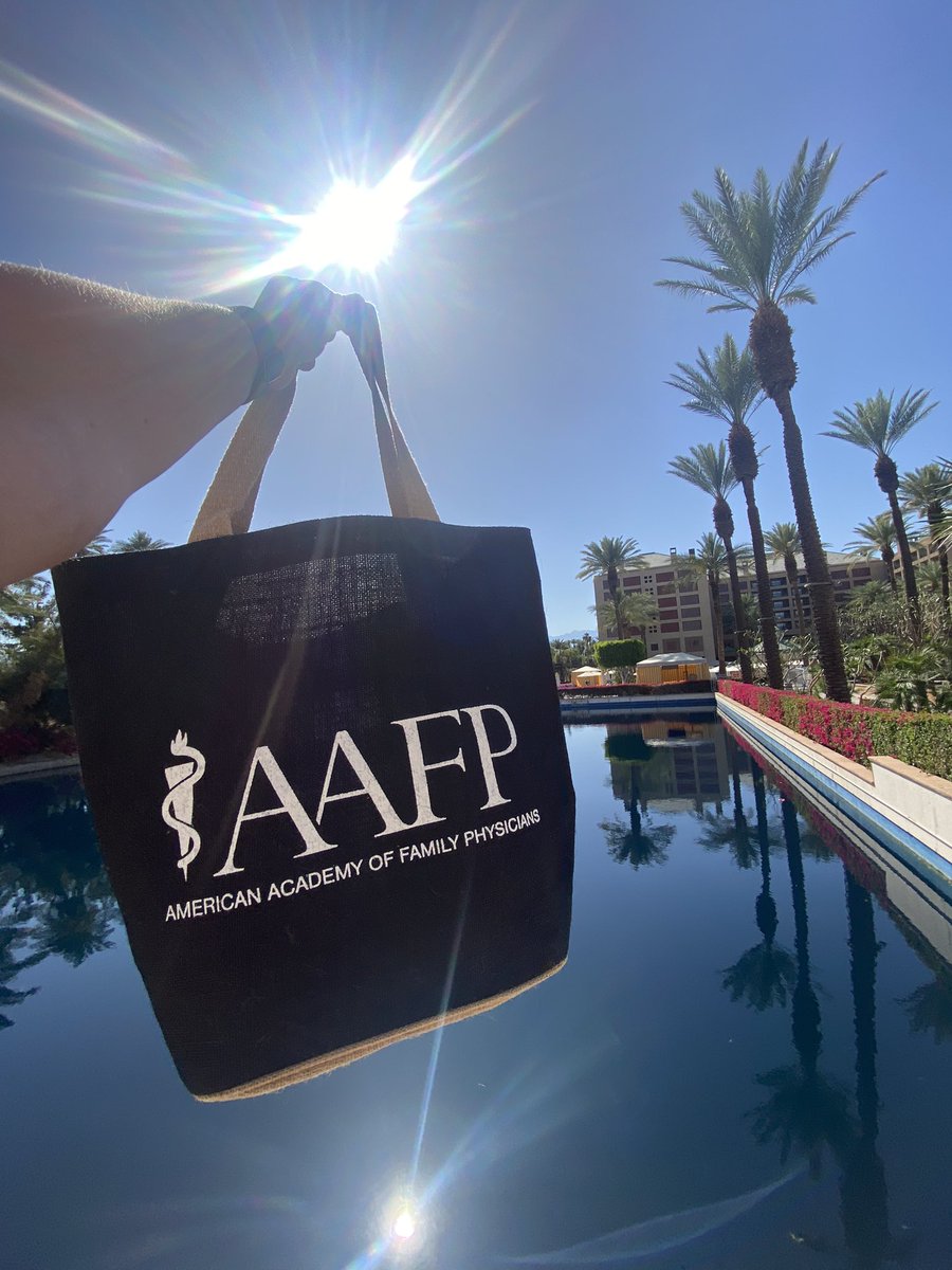 Loved learning and working with faculty this week about how I can facilitate an environment for my future colleagues that changes the physician narrative of “self-sacrifice over self-care.” Thanks for inspiring future FM physicians @aafp !!! #aafpwellbeing #AAFP #FMRevolution