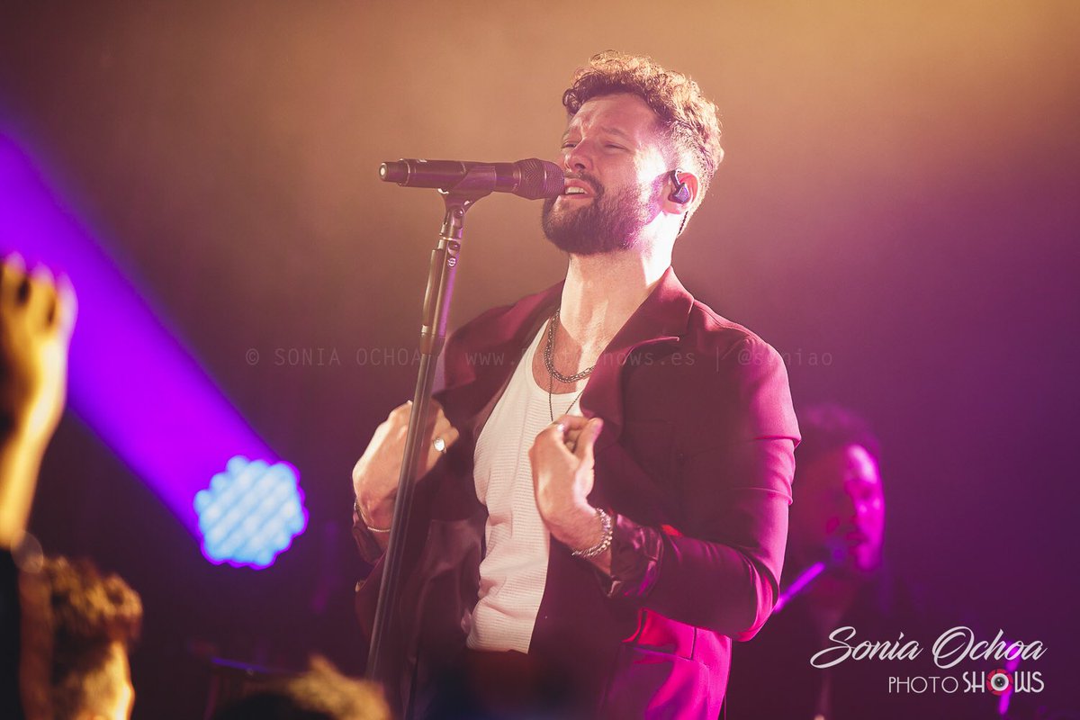 soniaoo's tweet photo. #PhotoShows @calumscott cautiva al público que llena la @Sala_Apolo de #Barcelona con su #BridgesWorldTour2023
Más 📷 en el enlace 👇🏼!
https://t.co/ORtk1NiyFO

#CalumScott #CalumScottTour #CalumScottMusic #BridgesWorldTour #SalaApolo #DoctorMusic https://t.co/cwgHcdBMks