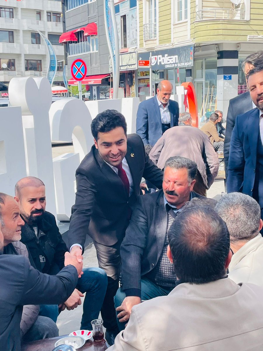MikailMete14's tweet photo. @AnketMus @hakkibulut49 HALKIN ADAMI HAKKIN ADAMI.
SAYIN @hakkibulut49 https://t.co/bOd2AlY3Ju