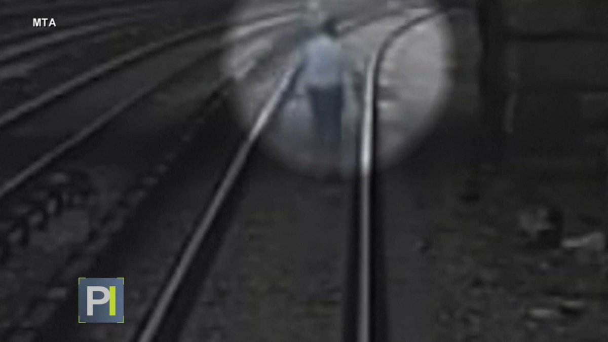 Primer Impacto on Twitter "🚈⚠️ Logran detener un tren para salvar a un