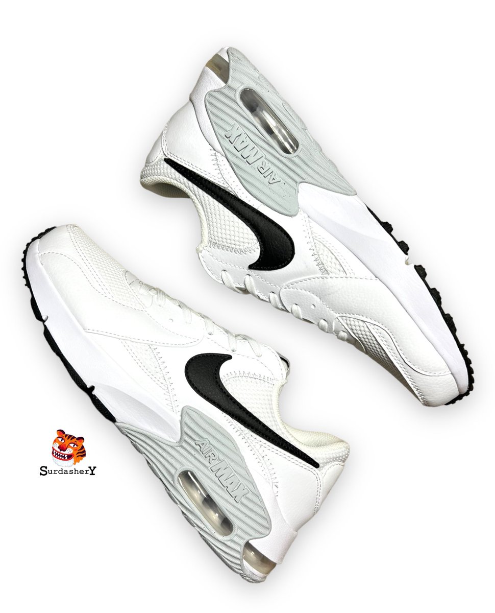 Surdashery's tweet photo. www Surdashery com 
Nike Air Max Excee
#airmax #excee #workout #nopainnogain #fitness #running #jumprope #marathon #training #sharpfade #catsofinstagram #Biden2024 #Trump2024 https://t.co/AWaOjMDB37